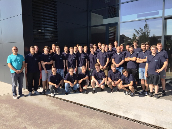 Die neuen Lehrlinge haben ihre dreijährige Ausbildung gestartet.