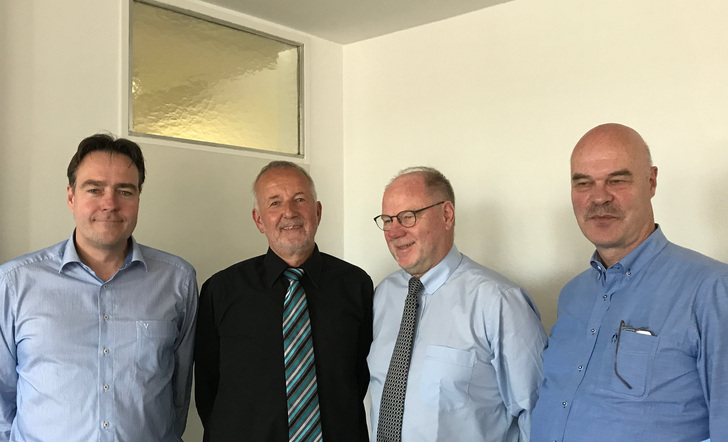 Das neue Präsidium des ZVKKW mit dem scheidenden Präsidenten (v.l.): Dr. Meinolf Gringel, Dr. Harald Kaiser, Claus-Dieter Penno und Heribert Baumeister