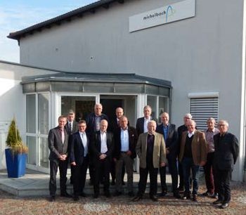 Diese Teilnehmer nahmen am Treffen des Arbeitskreises Klimatechnik bei Michelbach in Zirndorf teil. - © Trogisch
