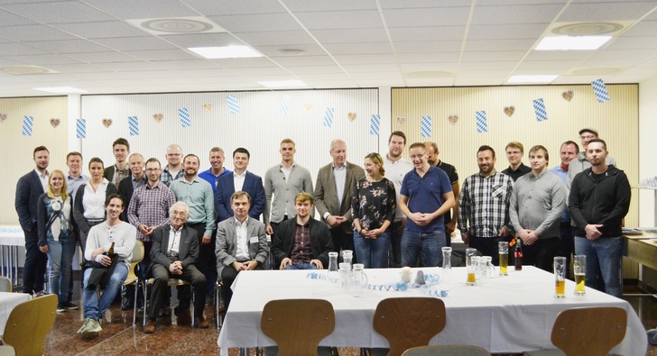 Die ESaK rief und sie kamen zum ersten Ehemaligentreffen der Abschlussjahrgänge 2004 bis 2016.