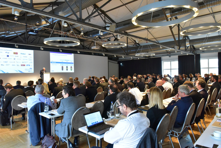 Zum 15. Mal treffen sich Branchenkenner aus Politik, Wissenschaft, Industrie und Handwerk am 23. und 24. November 2017 zum Forum Wärmepumpe in Berlin.