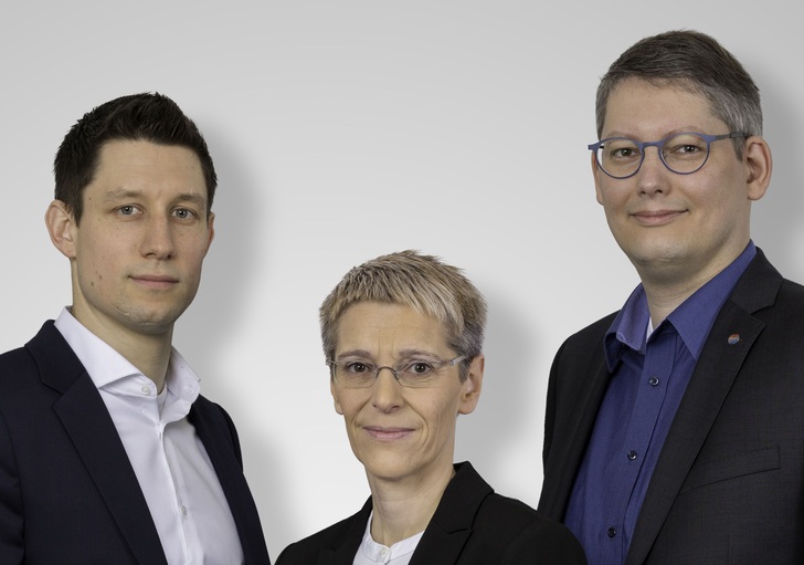 Sie bilden die neue Güntner-Geschäftsführung (v.li.): Marco Baumann, Andrea Holzbaur, Michael Freiherr - © Güntner
