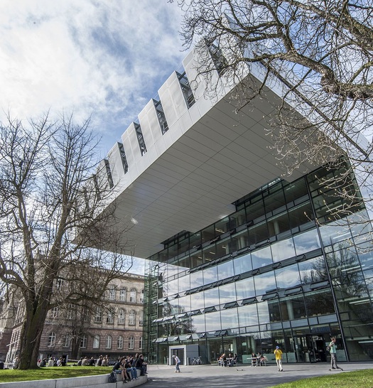Tagungsort der Smart Building Convention: Das SuperC der RWTH Aachen University im Stadtzentrum, nahe dem Aachener Dom und dem Rathaus.