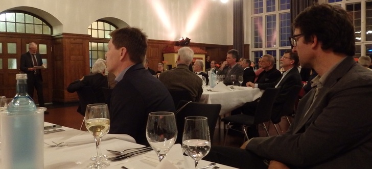 Teilnehmer der Jubiläumsfeier, ganz links Prof. Hesse.