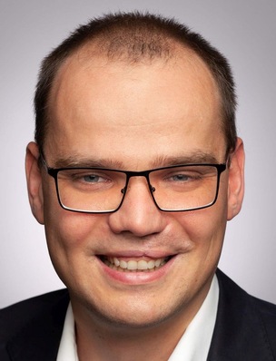 2019-04-08-roller-personalie