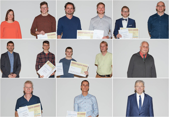 1. Reihe von li. nach re.: Dr. rer. nat. Franziska Krahl, B.Sc. Thorsten Heissenbüttel, Dipl.-Ing. Marcus Honke, Robert Baum, B.Sc. Markus Tietze, Dipl.-Ing. (FH) Christian Friebe; 2. Reihe von li. nach re.: Dipl.-Ing. Christoph Steffan, Tom Wenzel, Eric Schmieder, Dr. rer. nat. Steffen Feja, Prof. Dr.-Ing. Achim Trogisch; 3. Reihe von li. nach re.: PD Dr.-Ing. habil. Matthias H. Buschmann, Dr.-Ing. Mathias Safarik, Prof. Dr.-Ing. Uwe Franzke.