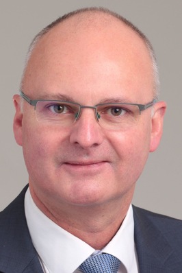 Ralf Braun von ebm-papst neo stellt im Online-Seminar „Building Connect Live“ Möglichkeiten zur Gebäudeoptimierung vor.