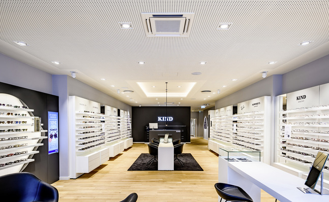 In der Filiale von Kind Hörgeräte in Duisburg sorgt moderne Klimatechnik von Daikin für angenehme Klimatisierung im Sommer und zuverlässige Heizung im Winter. Ein Daikin Lüftungssystem gewährleistet regelmäßige Frischluftzufuhr.