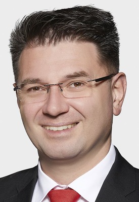 Carsten Diesperger (45) verantwortet seit August 2021 die Vertriebsleitung Elektro von Helios Ventilatoren.