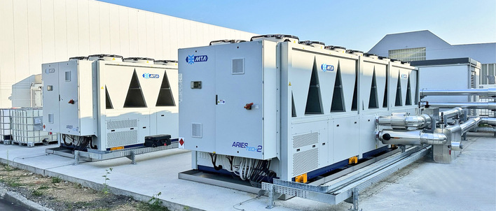 Die beiden für die Galvanik installierten Kaltwassersätze vom Typ ARIES G2-300 SSN liefern die erforderliche Kälteleistung von knapp 1,4 Megawatt.