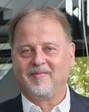 Lutz Hering, Geschäftsführer und Gründungsgesellschafter der compact Kältetechnik GmbH, scheidet aus der operativen Geschäftsführung aus.