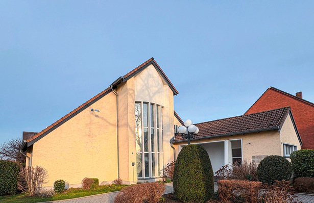 Die Kirche aus den 1950er-Jahren in Herzogenrath wurde innerhalb eines Jahres zu einem modernen Wohngebäude