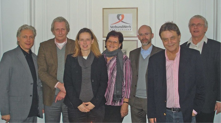 Volker Geyer, Mitglied, Thomas Herzog, Vorstandsvorsitzender, Daniela Watzke, Genossenschaftsverband, Hiltrud Zimmermann, Vorstandsmitglied, Ralph Schlüter, Vorstandsmitglied, Holger Bock, Teilnehmer Gründungsversammlung, Helmut König, Mitglied (v. l.)