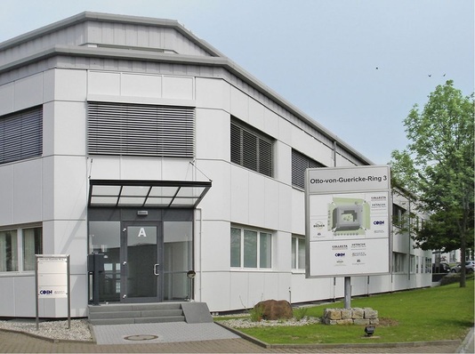 In diesem Atriumhaus in Wiesbaden-Nordenstadt ist Hitachi Medical Systems untergebracht.