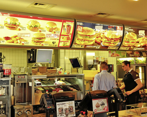 McDrive Gompitzer Höhe: Dank Prooxion-Verfahren belasten Küchengerüche und Schadstoffe nicht den Gastraum.