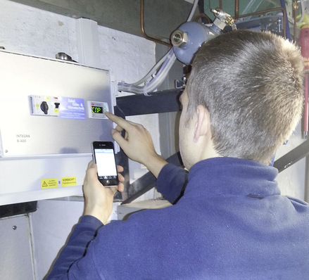 Mit der Carelator-App können Fehlercodes, Funktionsparameter und Einstellungsmöglichkeiten der am weitesten verbreiteten Carel-Regler abgerufen werden. Soll das Modell eines anderen Herstellers ausgetauscht werden, lässt sich mit einer Cross-Referenzliste ohne großen Aufwand der passende Ersatz von Carel bestimmen.