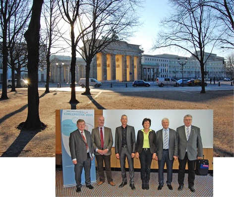 Der amtierende BIV-Vorstand mit Gastgeber Wolfgang Leo (v. l.), Geschäftsführer der Innung Berlin-Brandenburg, Heribert Baumeister, Frank Heuberger, Andrea Lojewski, Richard Bockel und Wilfried Otto