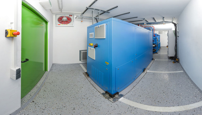 Ammoniak-Kältemaschine im Container - © Cofely Refrigeration GmbH
