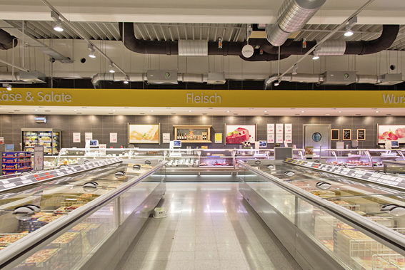 Technik arbeitet Hand in Hand