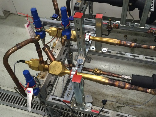 Entwicklung und Erprobung von regelbaren Ejektoren für CO2-Kälteanlagen