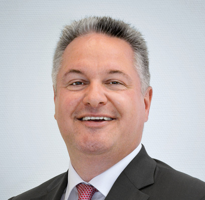 Michael Bauer (Vorsitzender der Geschäftsführung) wurde mit Wirkung zum 7. September 2015 beurlaubt.