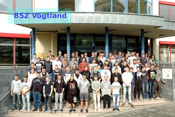 Neue Auszubildende im Bereich Kältetechnik