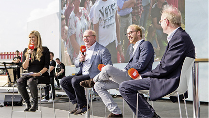 15&nbsp;000 Mitarbeiter feiernan drei Standorten