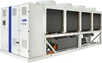 Flüssigkeitskühler mit drehzahlgeregelten Schraubenverdichtern