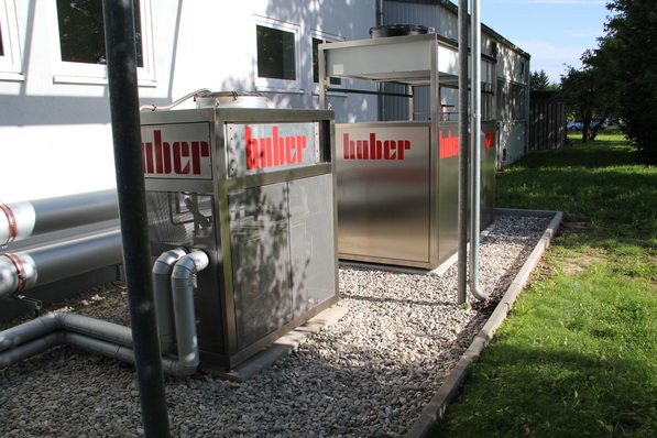 Umwälzkühler für Labor und Produktion - © Peter Huber Kältemaschinenbau
